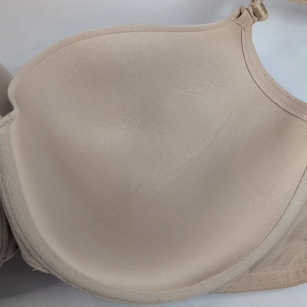 Torrid 44C Beige Full Coverage T-Shirt Bra Lightly‎ Padded Underwire Smooth Back - Picture 3 of 6
